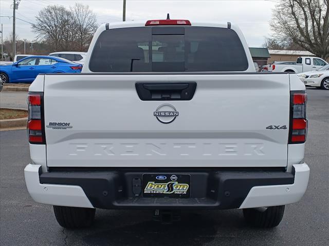 2025 Nissan Frontier SV