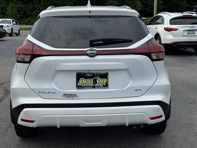 2023 Nissan Kicks SV