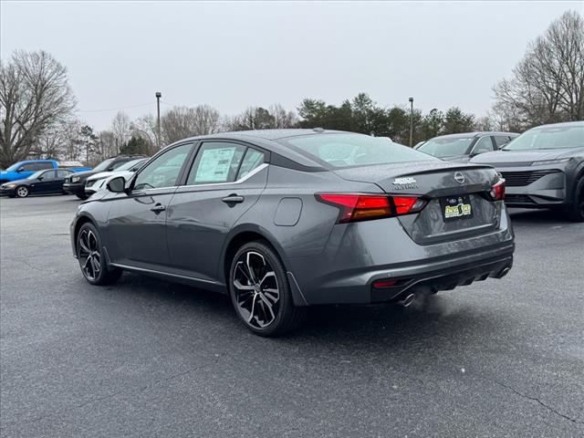 2025 Nissan Altima 2.5 SR
