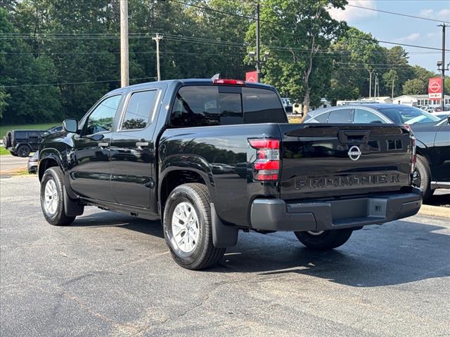 2025 Nissan Frontier S
