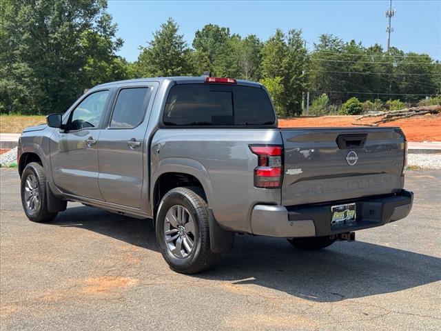 2025 Nissan Frontier SV