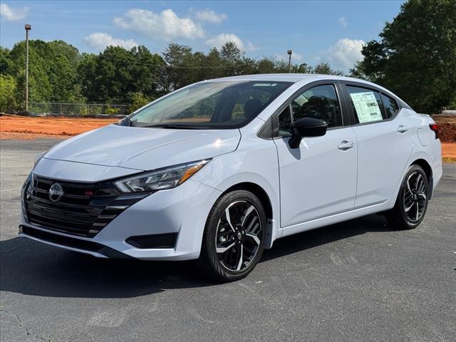 2025 Nissan Versa SR