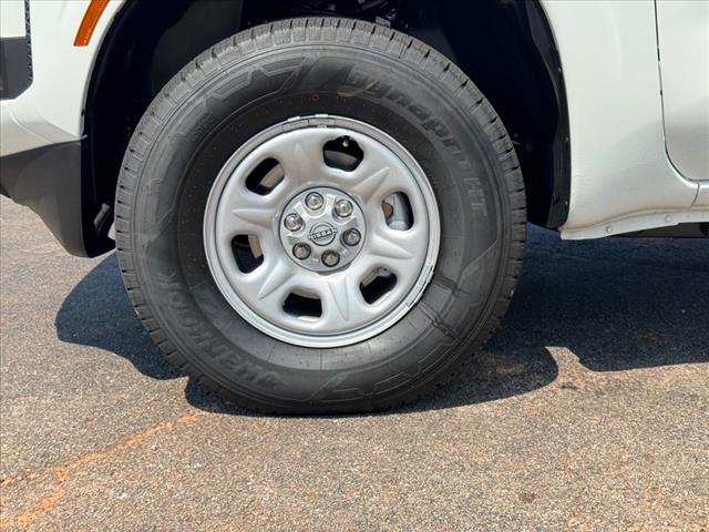 2025 Nissan Frontier S