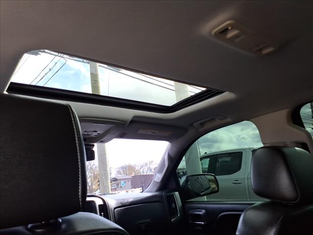 2018 Chevrolet Silverado 1500 LTZ - Photo 11