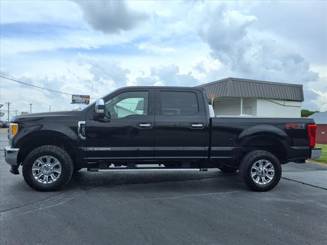 2017 Ford F-250 Super Duty XLT - Photo 2