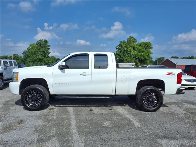 2012 Chevrolet Silverado 1500 Work Truck - Photo 2