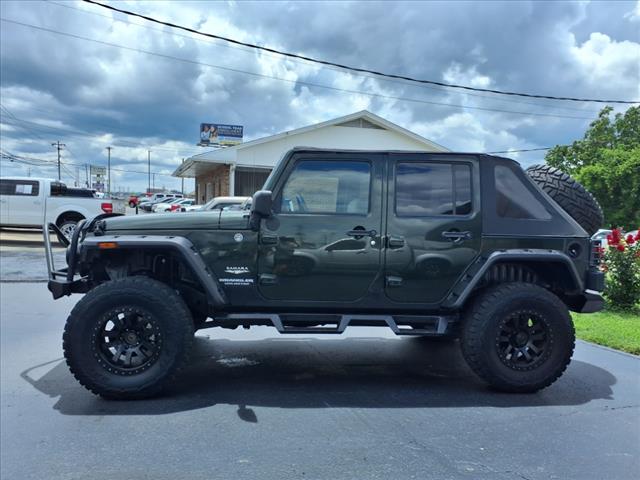2010 Jeep Wrangler Unlimited Sahara - Photo 2