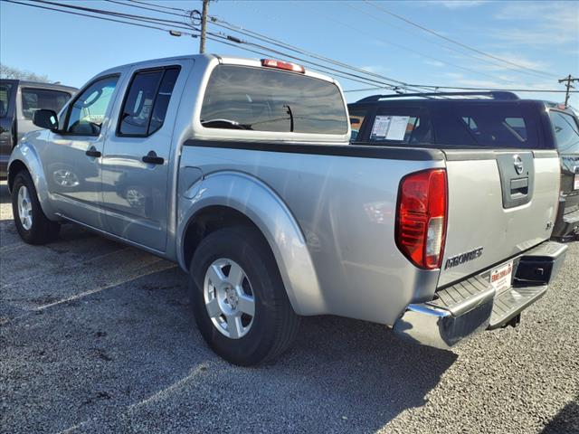 2006 Nissan Frontier SE - Photo 2