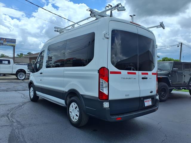 2017 Ford Transit 150 XLT - Photo 3