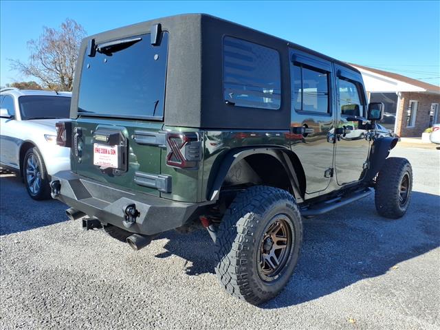 2010 Jeep Wrangler Unlimited Sahara - Photo 3