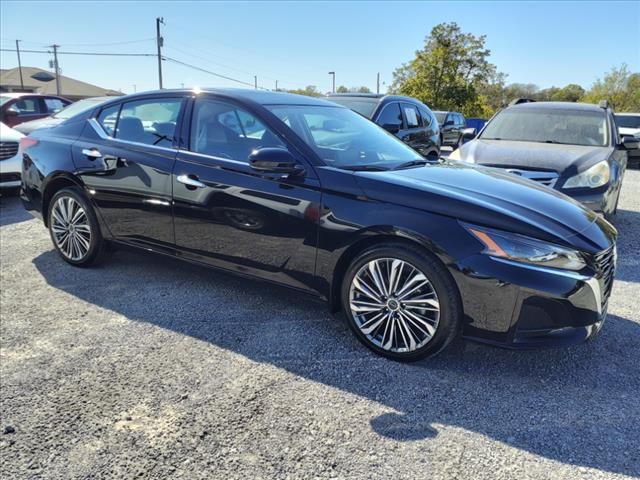 2023 Nissan Altima 2.5 SL - Photo 3
