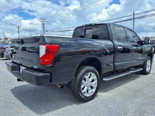 2017 Nissan Titan XD SV - Photo 3