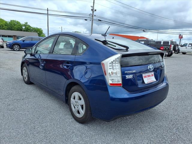 2011 Toyota Prius Three - Photo 3