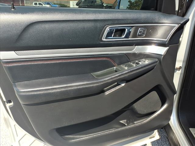 2016 Ford Explorer Sport - Photo 5