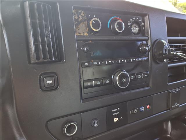 2018 Chevrolet Express 2500 - Photo 6