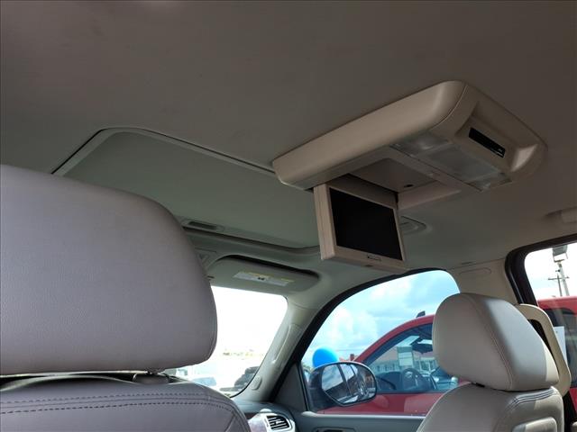 2013 Chevrolet Suburban LT - Photo 6