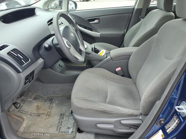 2011 Toyota Prius Three - Photo 6