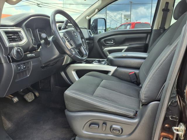 2017 Nissan Titan XD SV - Photo 7