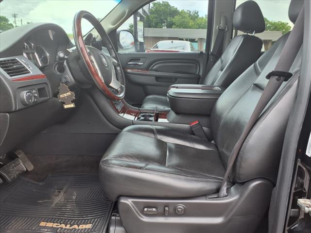 2012 Cadillac Escalade Luxury - Photo 8