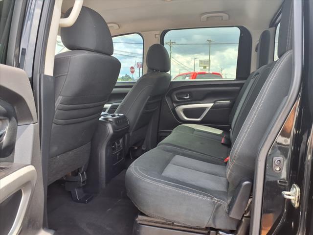 2017 Nissan Titan XD SV - Photo 8