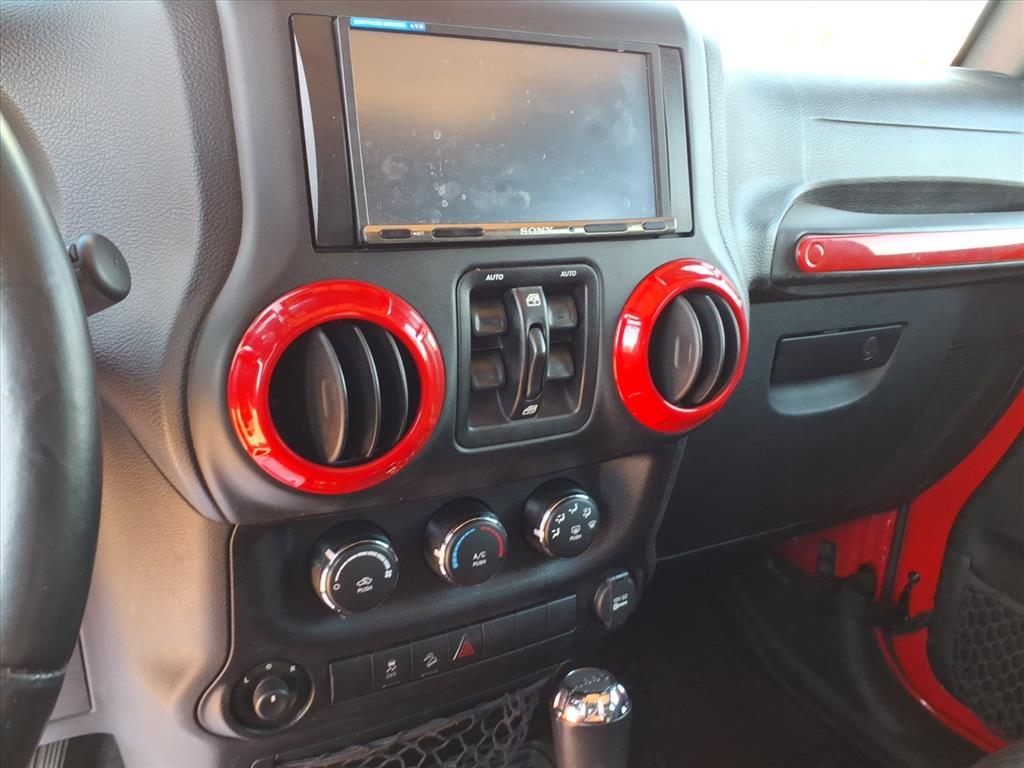 2016 Jeep Wrangler Unlimited Freedom Edition - Photo 10