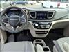 2017 Chrysler Pacifica Touring - thumbnail 10
