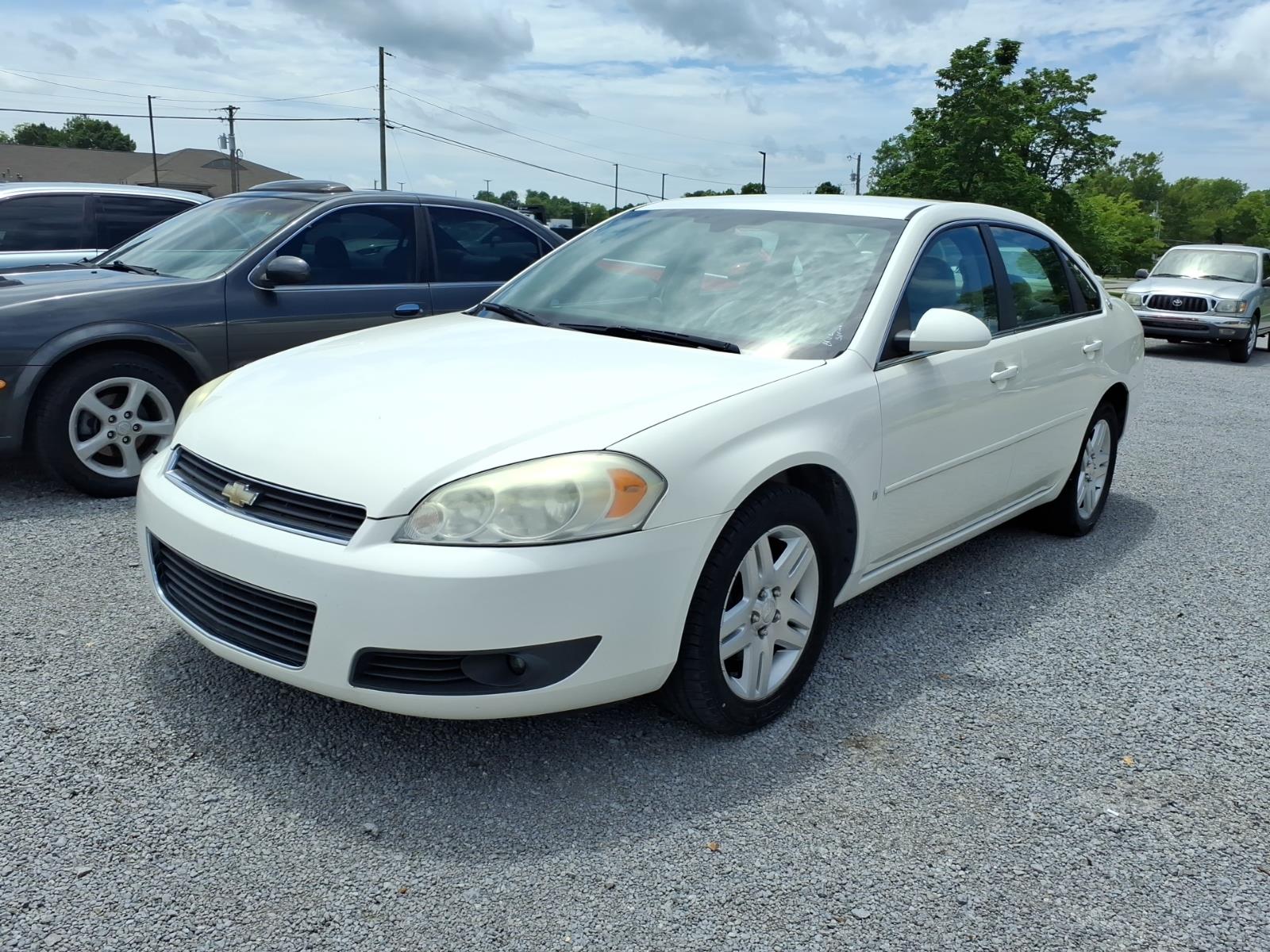 White 2008 Chevrolet Impala Sedan Front-Wheel Drive 4-Speed Automatic