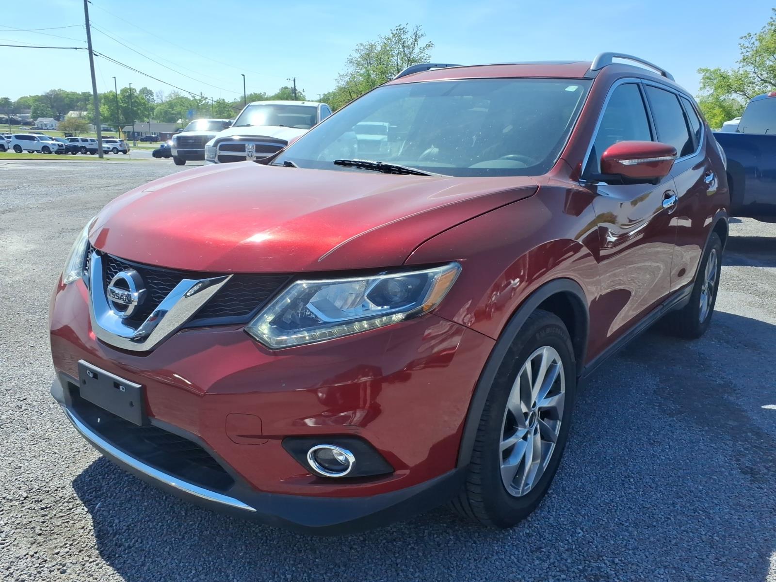 Cayenne Red 2015 Nissan Rogue SL SUV / Crossover Front-Wheel Drive Continuously Variable Transmission