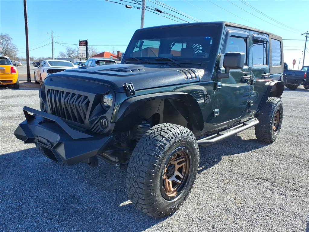 2010 Jeep Wrangler Unlimited Sahara - main photo