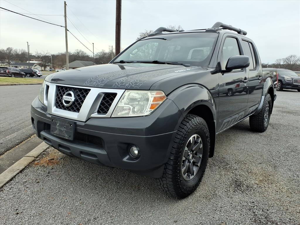 2015 Nissan Frontier PRO-4X - main photo