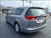 2017 Chrysler Pacifica Touring - thumbnail 2