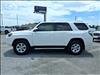 2015 Toyota 4Runner SR5 - thumbnail 2