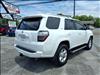 2015 Toyota 4Runner SR5 - thumbnail 4