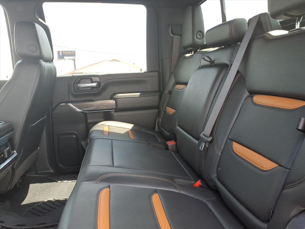 2022 GMC Sierra 3500HD AT4 - Photo 9