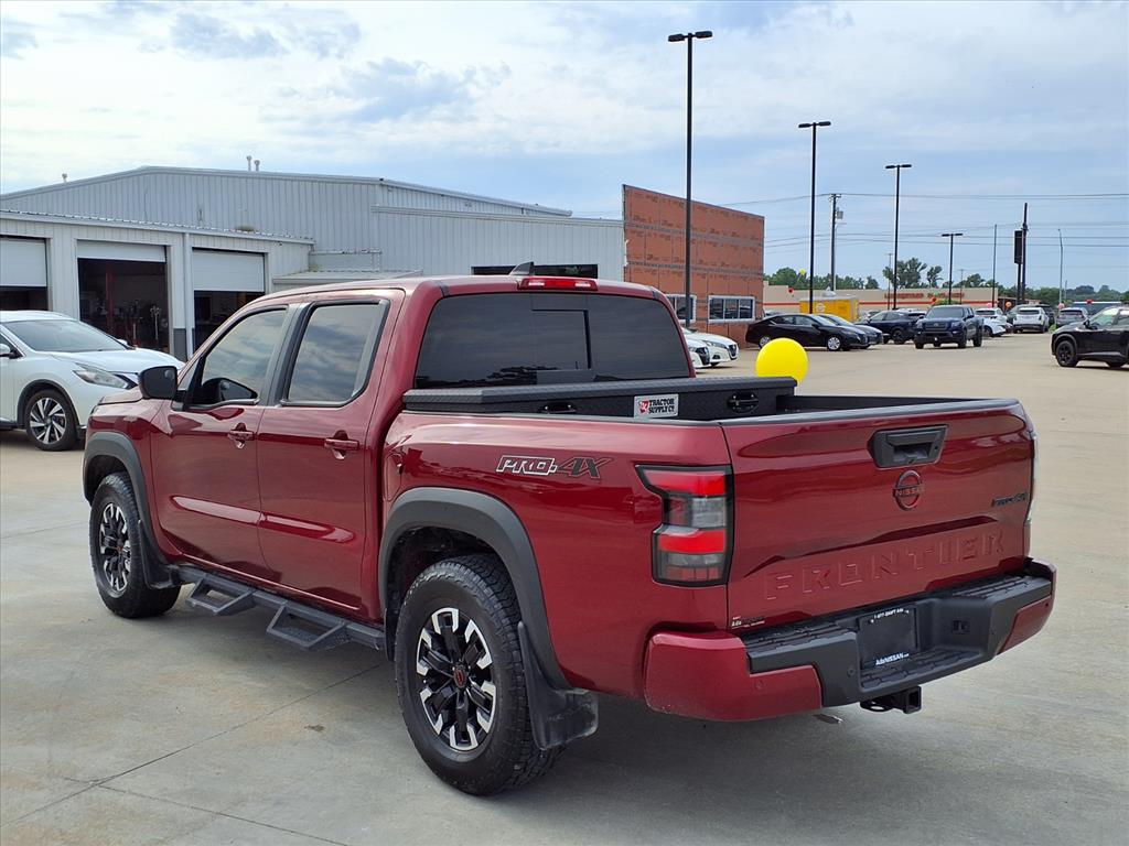 2024 Nissan Frontier PRO-4X photo 4