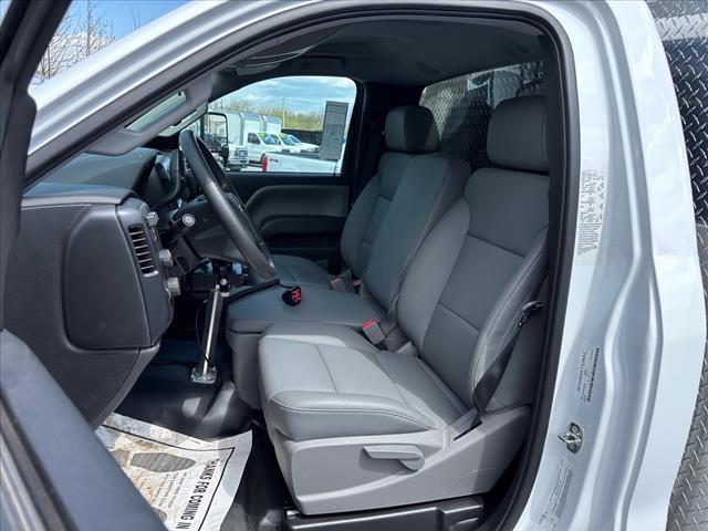 2024 Chevrolet SILVERADO MD WT