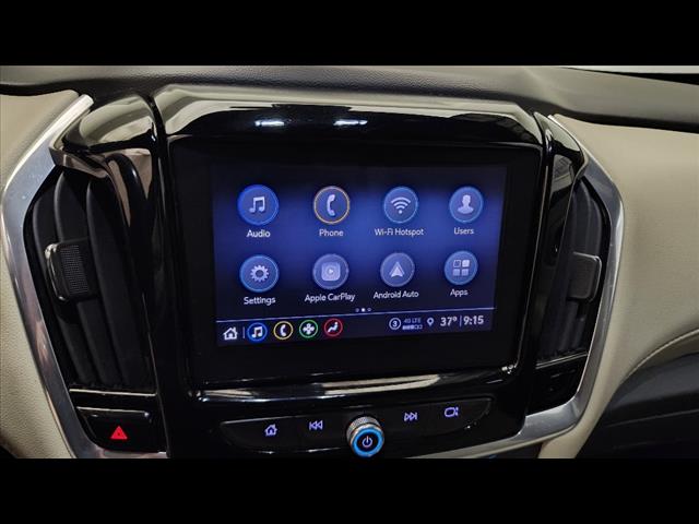 2022 Chevrolet Traverse LT Cloth