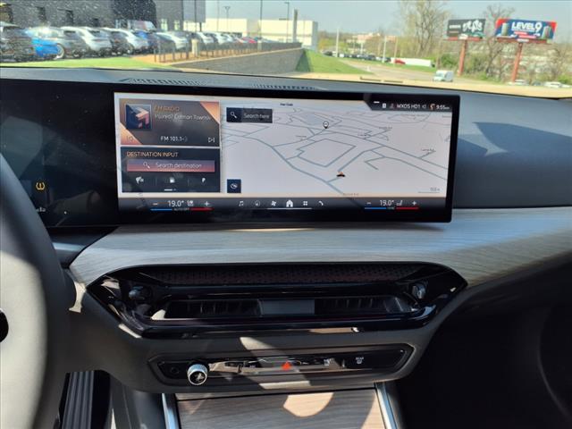 2025 BMW 3 Series 330i xDrive
