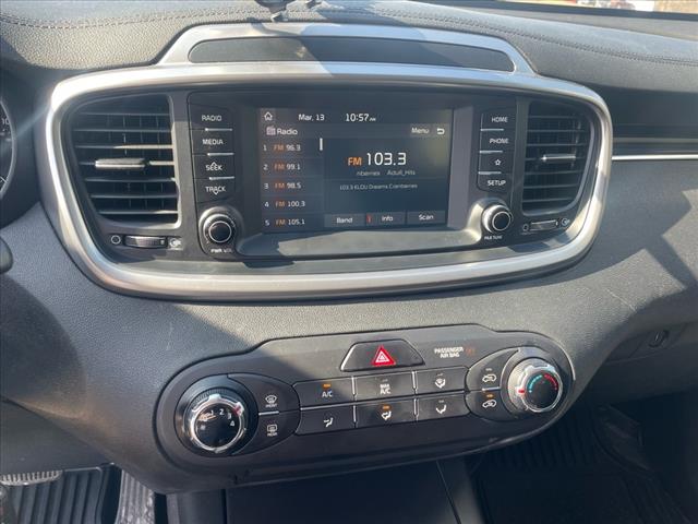 2020 Kia Sorento LX V6