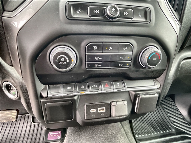 2023 Chevrolet Silverado 1500 Custom