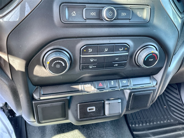 2019 Chevrolet Silverado 1500 Custom
