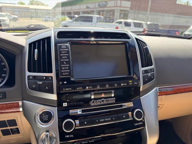 2013 Toyota Land Cruiser Base