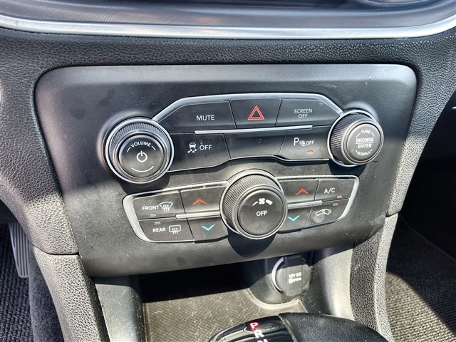 2022 Dodge Charger SXT