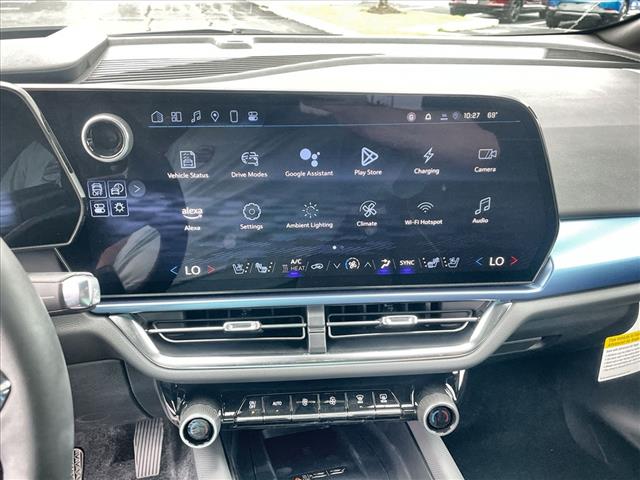 2025 Chevrolet Equinox EV LT2
