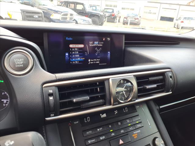 2017 Lexus IS 200t 
