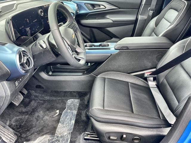 2025 Chevrolet Equinox EV LT2