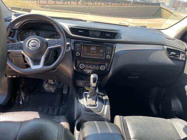 2020 Nissan Rogue Sport SL