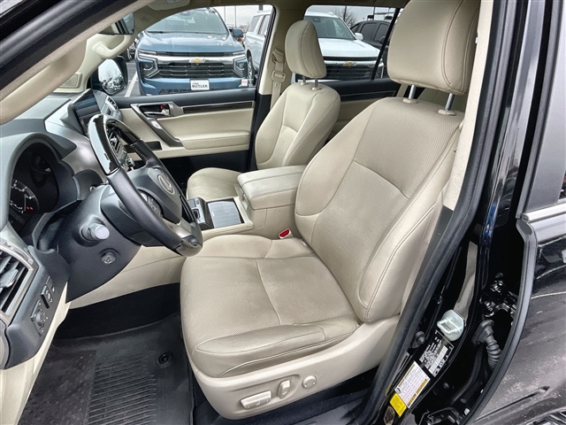 2023 Lexus GX 460 Base