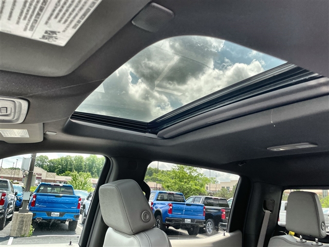 2025 Chevrolet Silverado 1500 LTZ