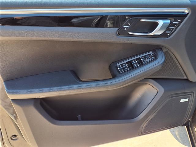 2018 Porsche Macan S